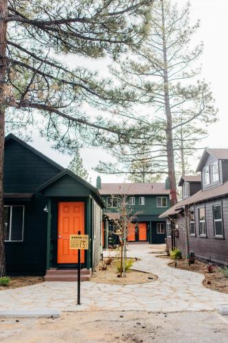 Big Bear Lake (CA) United States Promo Code Agoda.com