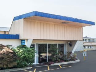 Hicksville (NY) United States Hotels