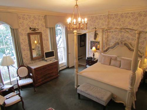 Newport (Rhode Island) United States Promo Code Booking.com