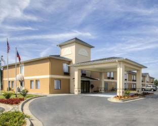 Fitzgerald (GA) United States Hotels