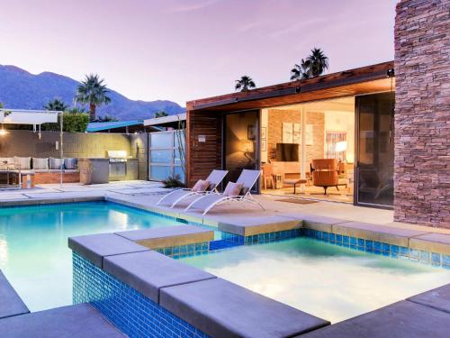 Palm Springs (CA) United States Promo Code Agoda.com