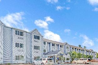 Sturbridge (MA) United States Hotels