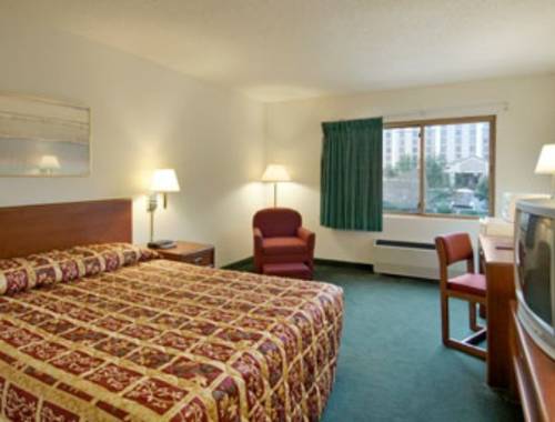 Elgin (Illinois) United States Promo Code Booking.com
