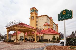 Wade Hampton (SC) United States Promo Code Agoda.com