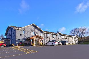 Detroit Lakes (MN) United States Hotels