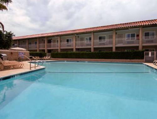 Costa Mesa (California) United States Promo Code Booking.com