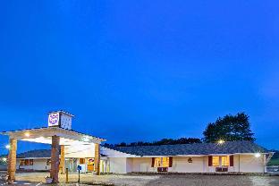 Chesterville United States Hotels