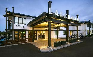 Lake San Marcos (CA) United States Hotels