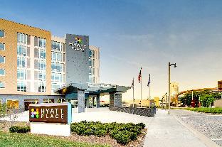Milwaukee (WI) United States Hotels