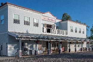Fairbanks (AK) United States Hotels