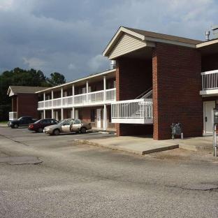 Chickasaw United States Hotels