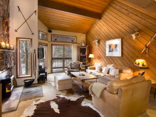 Mammoth Lakes (California) United States Promo Code Booking.com