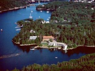 Southport (ME) United States Hotels