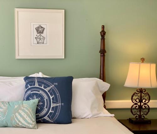 Oak Bluffs (MA) United States Promo Code Agoda.com