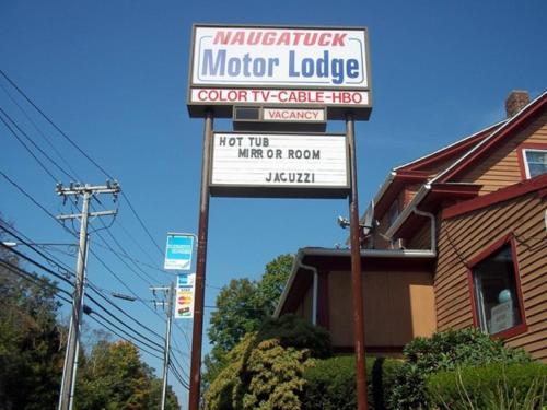 Naugatuck (CT) United States Promo Code Agoda.com