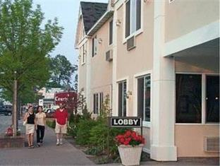 Mackinaw City (MI) United States Hotels