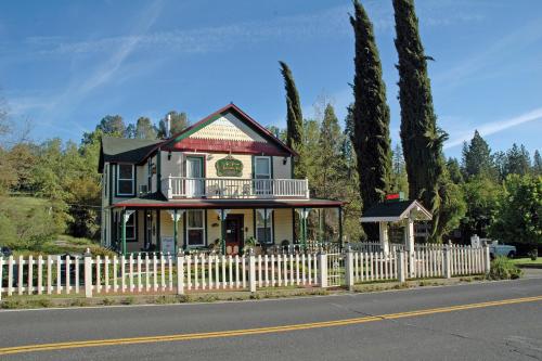 Groveland (CA) United States Promo Code Agoda.com