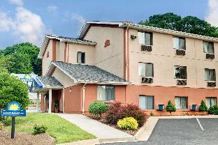 Torrington (CT) United States Hotels