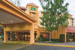 Tacoma (WA) United States Promo Code Agoda.com