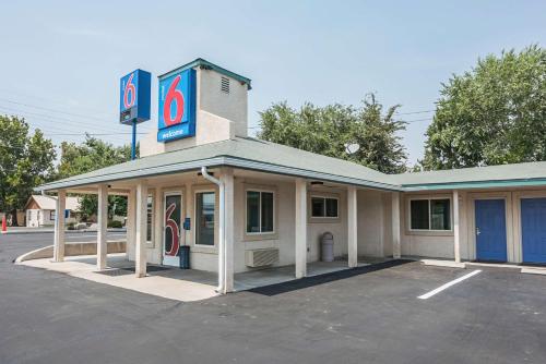 Fallon (NV) United States Promo Code Agoda.com