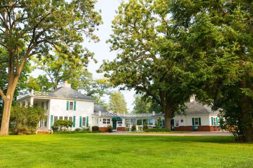Whitehall (WI) United States Promo Code Agoda.com