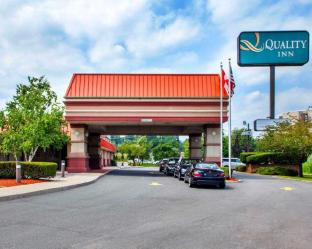 Lyndhurst (NJ) United States Hotels