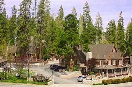 Lake Arrowhead (California) United States Promo Code Booking.com