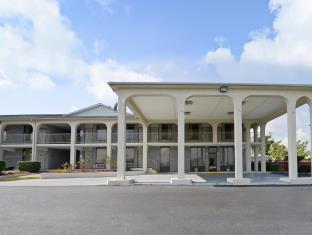 Columbia (KY) United States Hotels