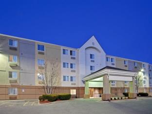 Topeka (KS) United States Hotels